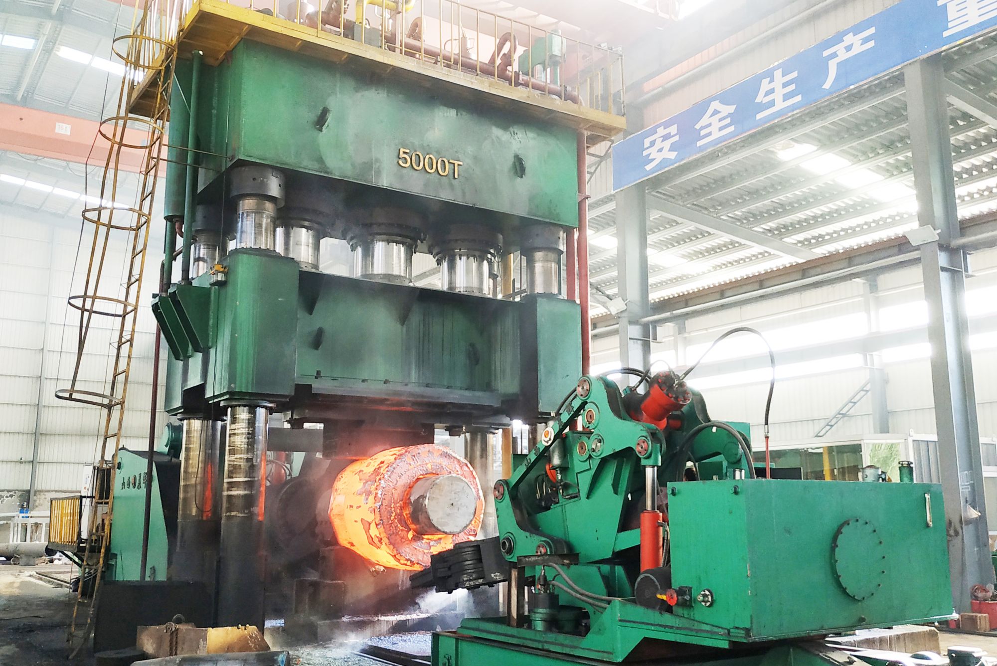 Forging machine